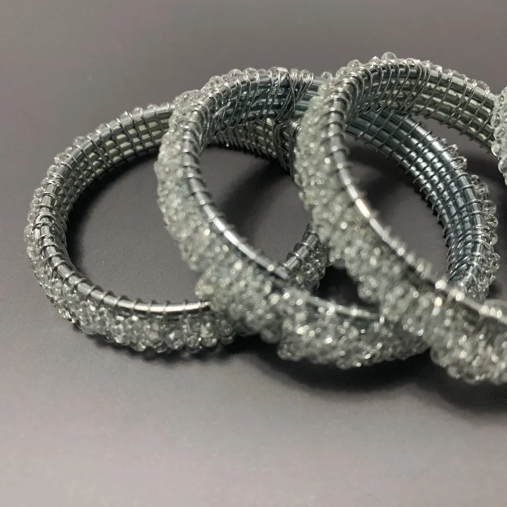 Set of 5 Napkin Rings Silver Tone Wire Clear Glass Beads Elegant Table Decor